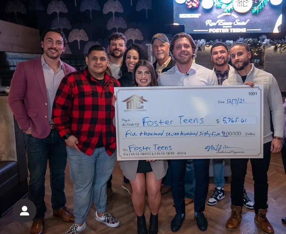 CD546CEF-1A15-41EF-A2A7-487C2B38E2A6_1_201_a